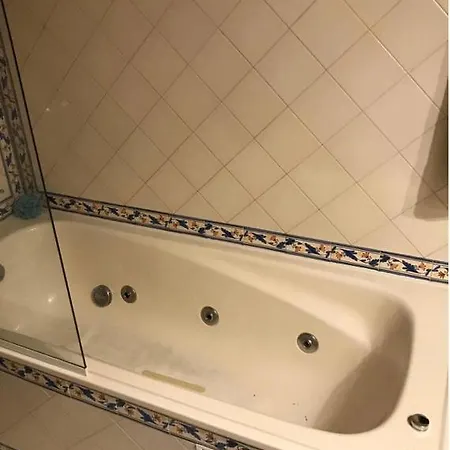 Centro Quarto Wc Hidromassagem * Віавіа